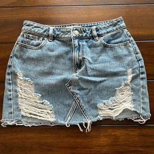 Pacsun size 25 denim distressed skirt